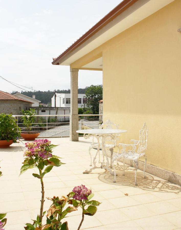 Villa Mr Alheira House Barcelos Esterno foto