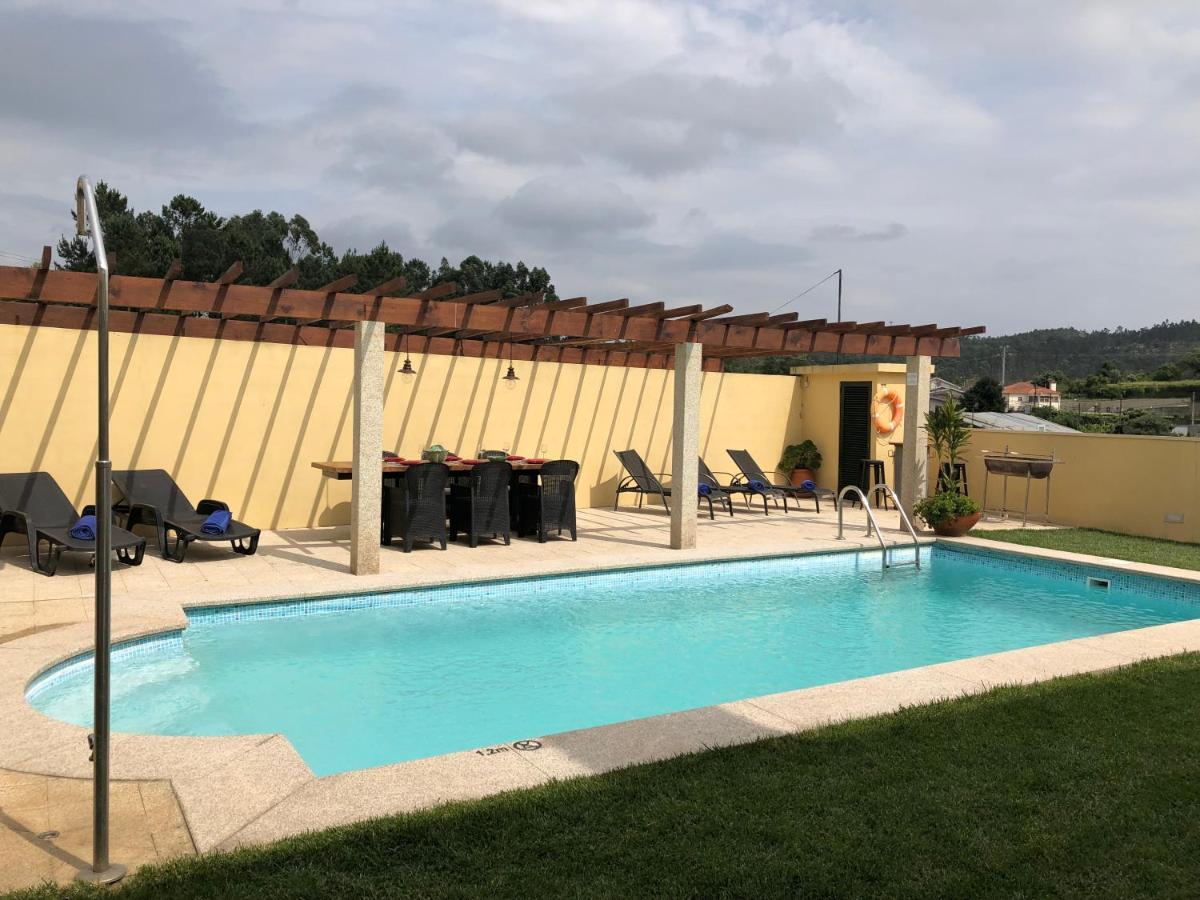 Villa Mr Alheira House Barcelos Esterno foto