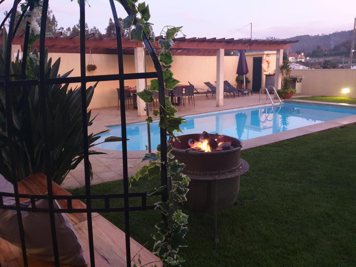 Villa Mr Alheira House Barcelos Esterno foto